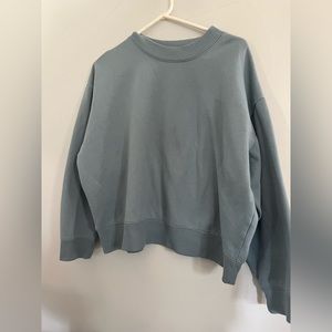 Blue oversized crewneck
